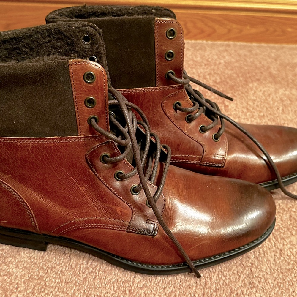 Men’s ankle leather lace up boots